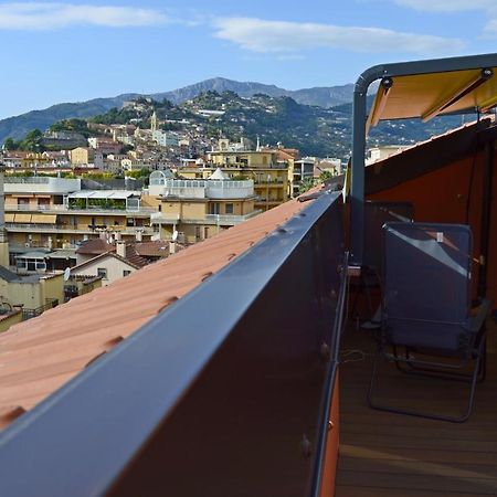 B&B Via Roma 41 Ventimiglia Kültér fotó