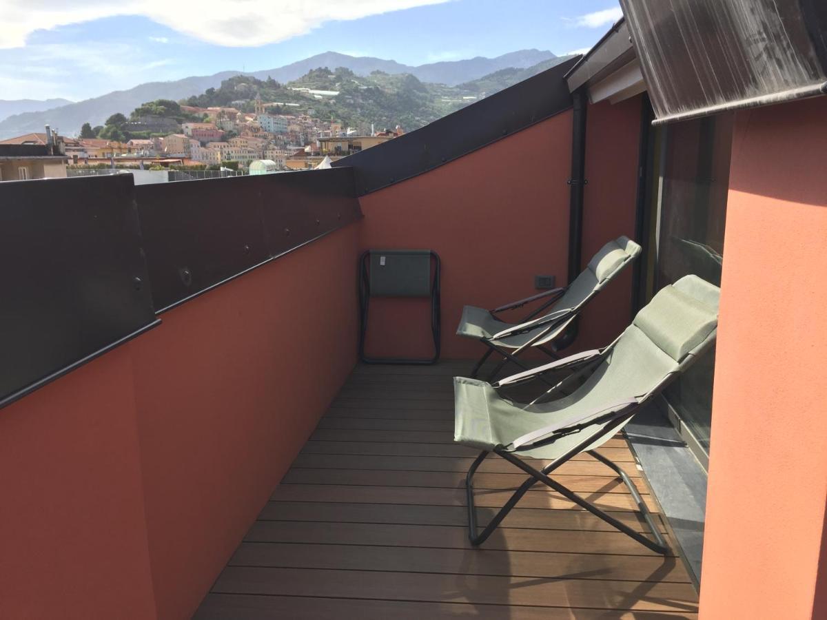 B&B Via Roma 41 Ventimiglia Kültér fotó